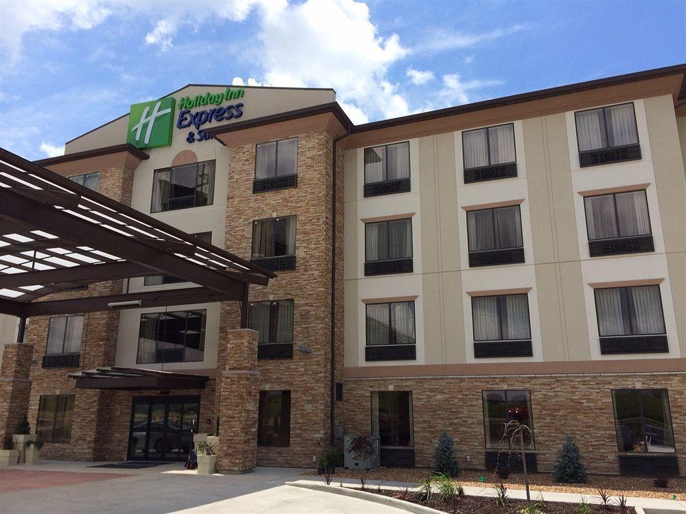 Express & St Louis Airport By Ihg 2*